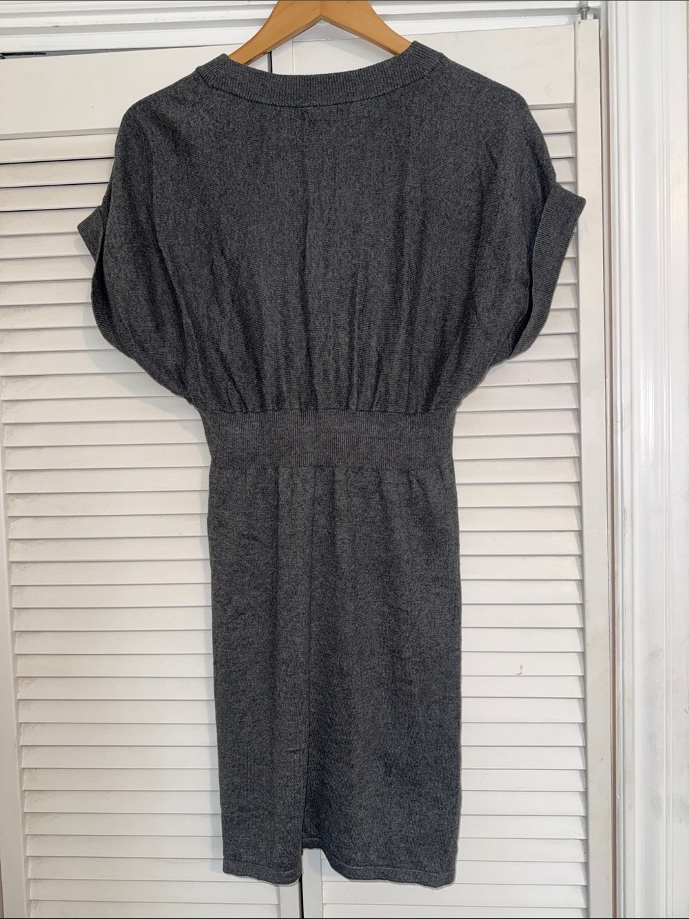 Express Charcoal V-Neck Empire Waist Knit Sweater Dress - L - Picture 5 of 5